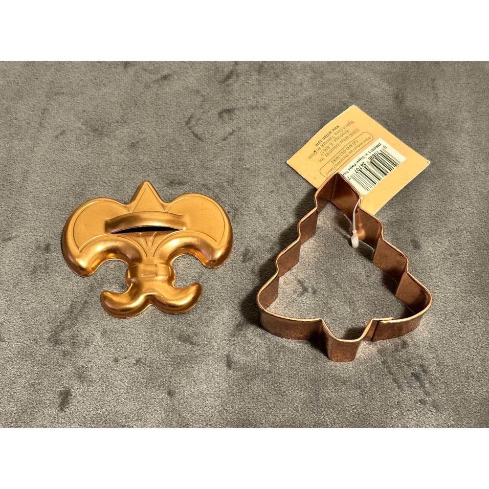 Wilton Copper Plated Cookie Cutter Set Christmas Tree & Fleur de Lis 2308-1117